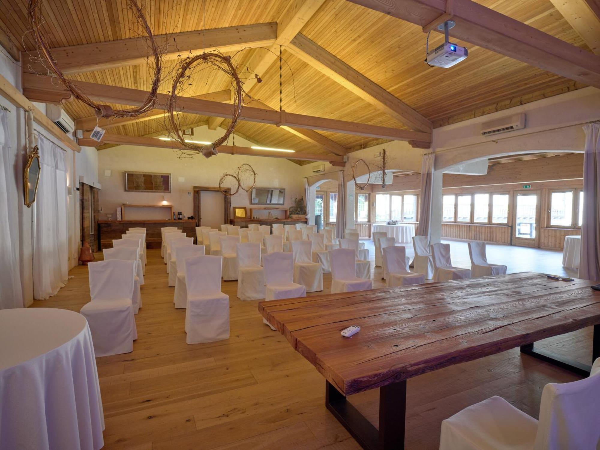 Ai Cadelach Hotel Giulia Ревине-Лаго Экстерьер фото