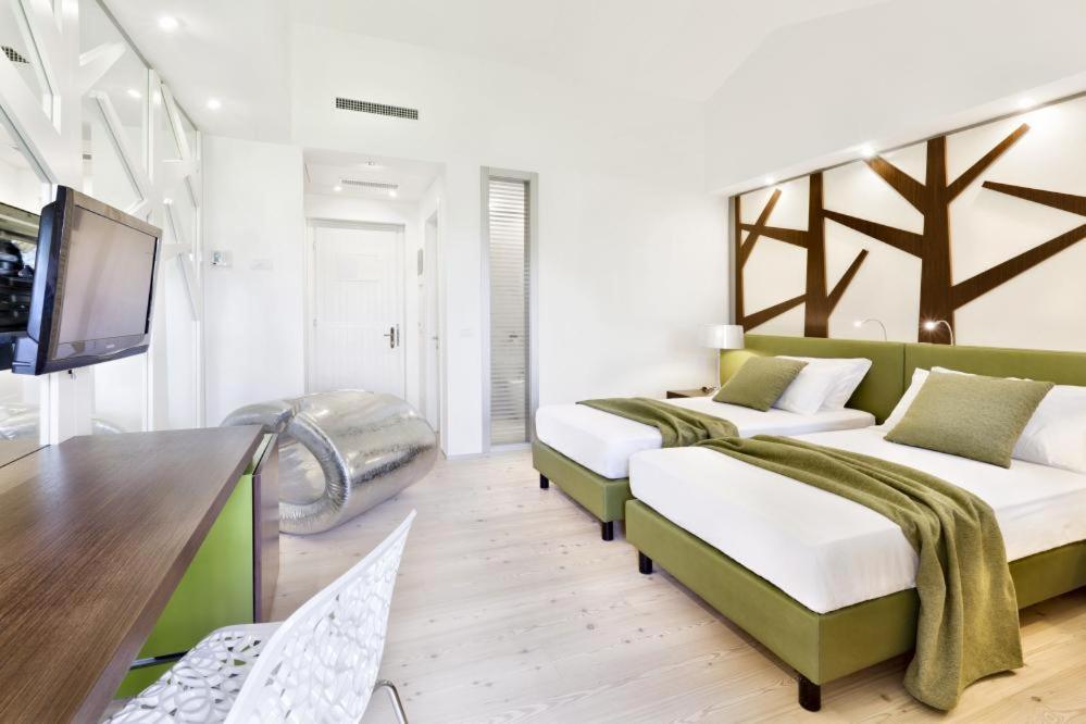 Ai Cadelach Hotel Giulia Ревине-Лаго Экстерьер фото